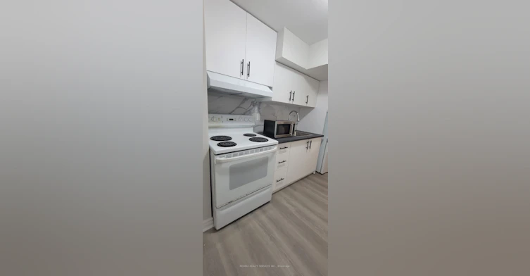 5 Greenwood Crescent, Brampton, ON, L6S 1T2 - 10