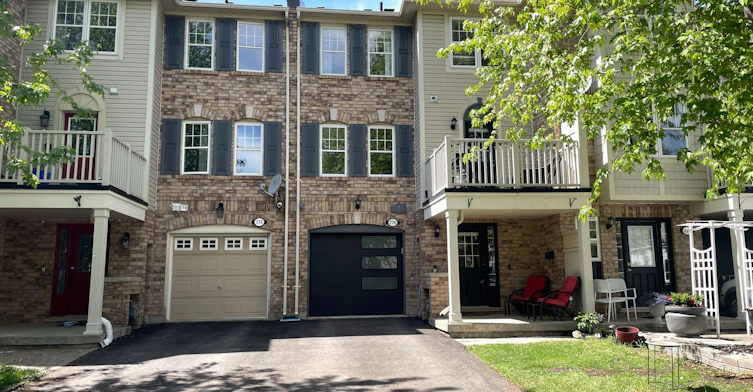 774 Shortreed Crescent, Milton, ON, L9T 0E8 - 2