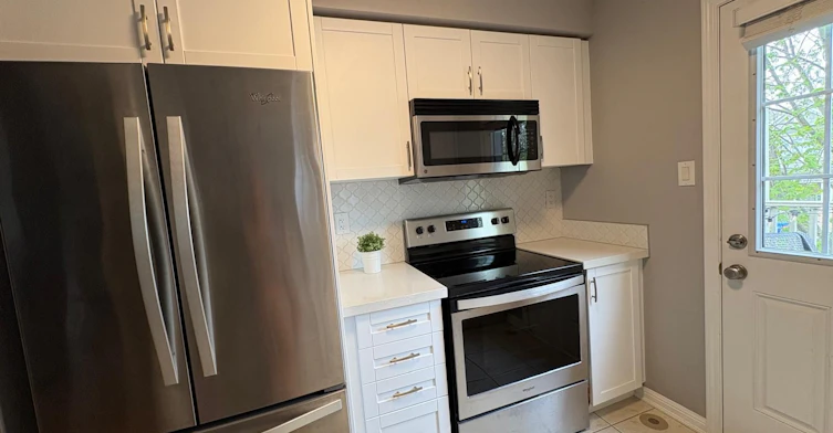 774 Shortreed Crescent, Milton, ON, L9T 0E8 - 8