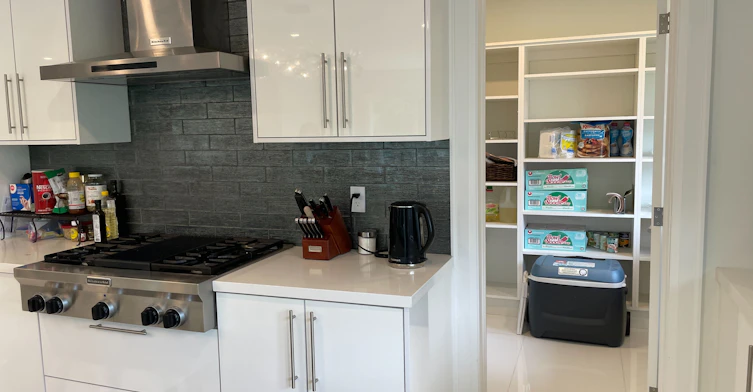 24 Academy Road, Toronto, ON, M9N 3K2 - 20