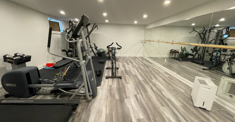 24 Academy Road, Toronto, ON, M9N 3K2 - 28