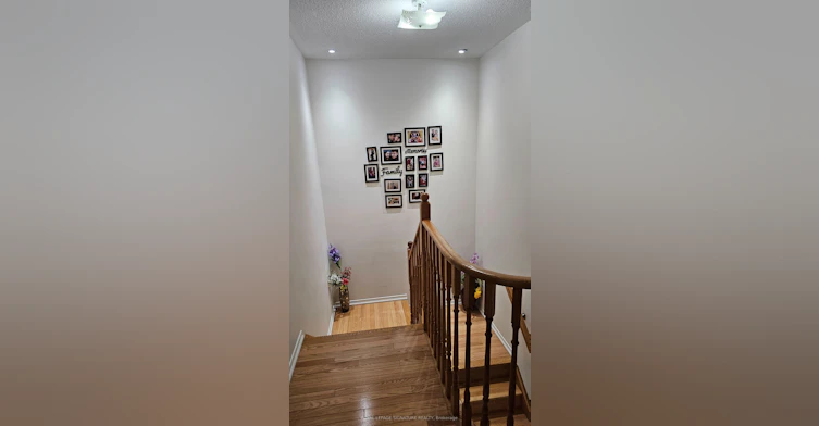 Upper-8 Natronia Trail, Brampton, ON, L6P 3L9 - 13