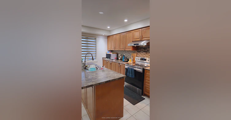 Upper-8 Natronia Trail, Brampton, ON, L6P 3L9 - 11