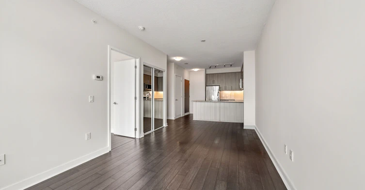 3006-3975 Grand Park Avenue, Mississauga, ON, L5B 0K4 - 8