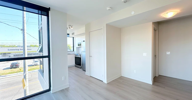 208-3385 Dundas Street W, Toronto, ON, M6S 2S2 - 4
