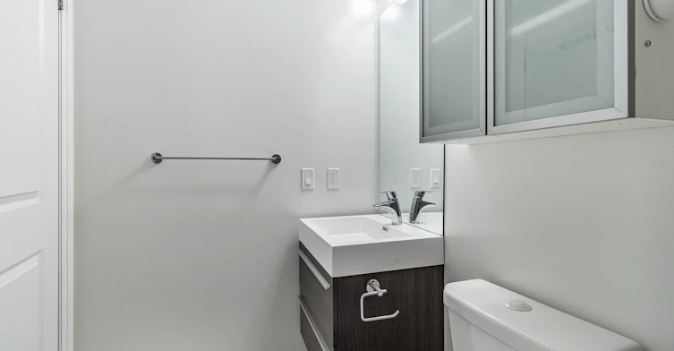 903-17 Zorra Street, Toronto, ON, M8Z 0C8 - 33