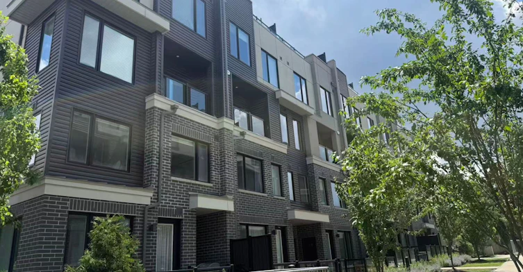 26-3472 Widdicombe Way, Mississauga, ON, L5L 0B8
