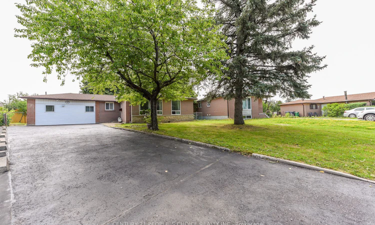 8 Fidelia Crescent