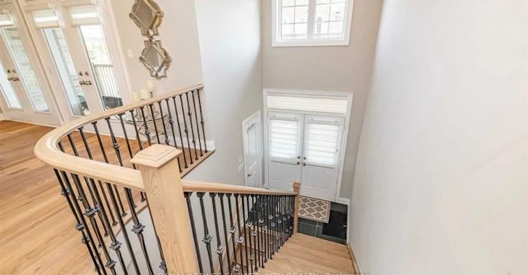 3079 Postridge Drive, Oakville, ON, L6H 0S1 - 4