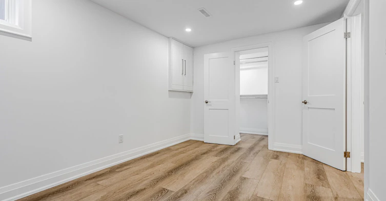 Lower-674 Netherton Crescent, Mississauga, ON, L4Y 2M4 - 14