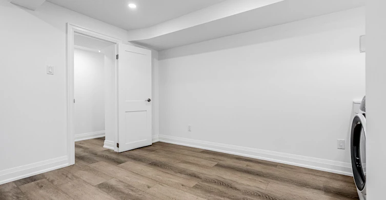 Lower-674 Netherton Crescent, Mississauga, ON, L4Y 2M4 - 11