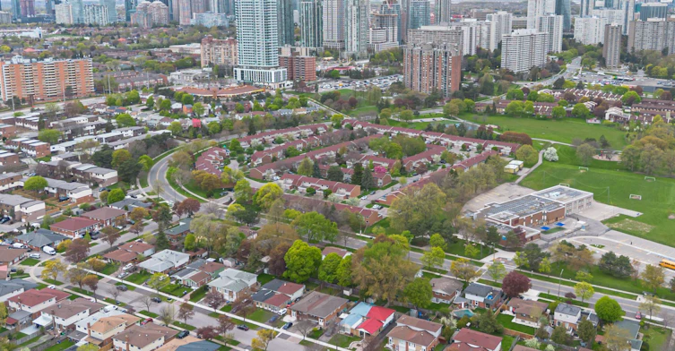 143 Voltarie Crescent, Mississauga, ON, L5A 2A5 - 39