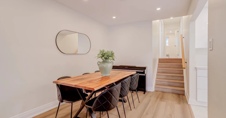 143 Voltarie Crescent, Mississauga, ON, L5A 2A5 - 8