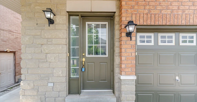 UPPER LEVEL-3857 Brinwood Gate, Mississauga, ON, L5M 7H3 - 3
