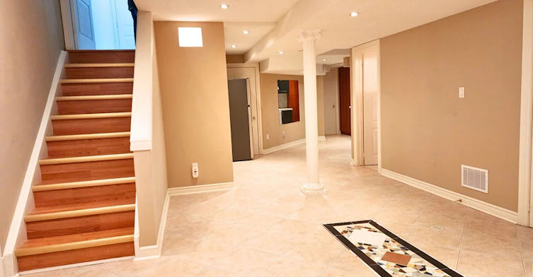 Bsmt-387 Rocca Court, Mississauga, ON, L5W 1V1 - 2