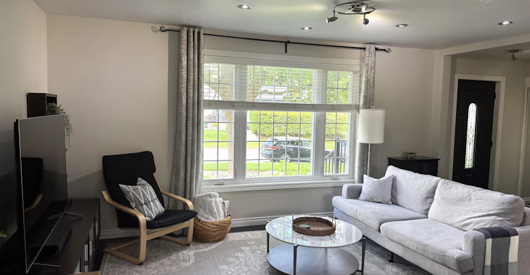 35 Coppermill Drive, Toronto, ON, M9W 3Z4 - 9