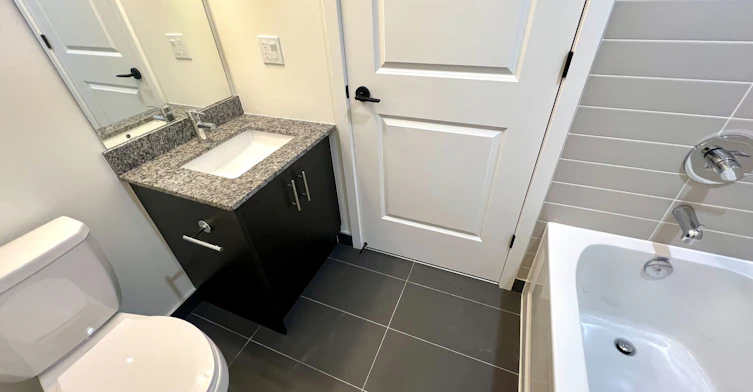 1807-335 Wheat Boom Drive, Oakville, ON, L6H 7Y1 - 10