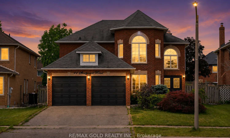 14 Shadywood Road
