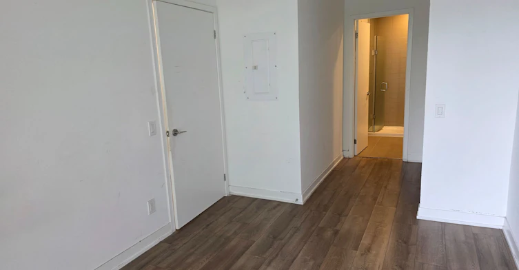 319-1787 St Clair Avenue W, Toronto, ON, M6N 1J6 - 4