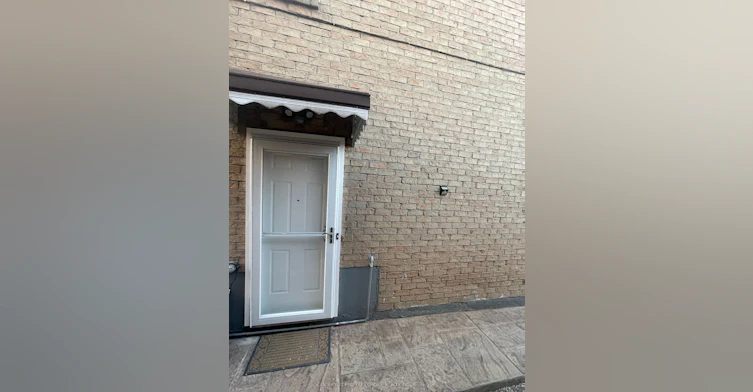 Bsmt-358 Kingsbridge Garden Circle, Mississauga, ON, L5R 1K8