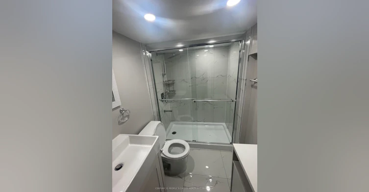 Bsmt-358 Kingsbridge Garden Circle, Mississauga, ON, L5R 1K8 - 11