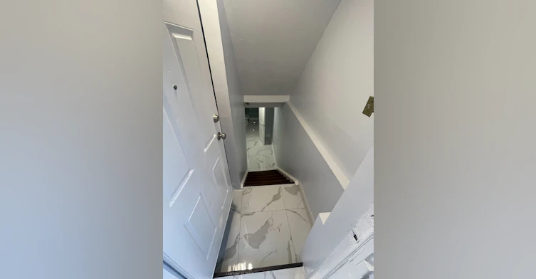 Bsmt-358 Kingsbridge Garden Circle, Mississauga, ON, L5R 1K8 - 4