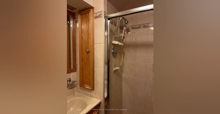 54 Charleston Road, Toronto, ON, M9B 4M9 - 22