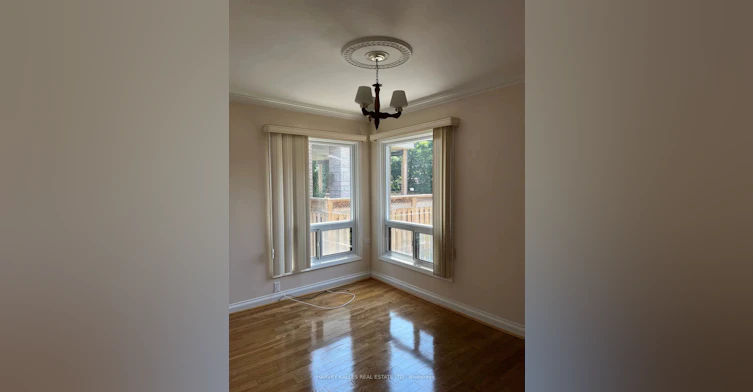 54 Charleston Road, Toronto, ON, M9B 4M9 - 9