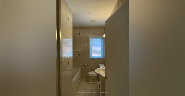 54 Charleston Road, Toronto, ON, M9B 4M9 - 24