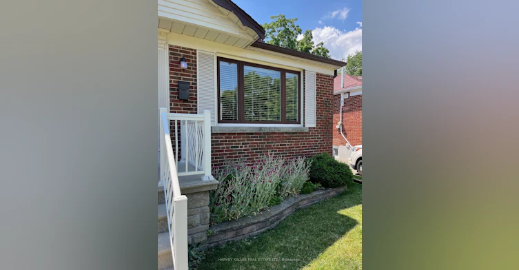 54 Charleston Road, Toronto, ON, M9B 4M9 - 2