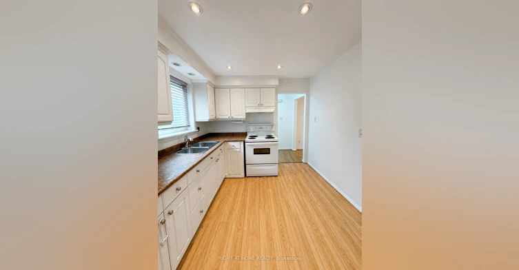 Upper-7154 Fayette Circle, Mississauga, ON, L5N 1Y6 - 3
