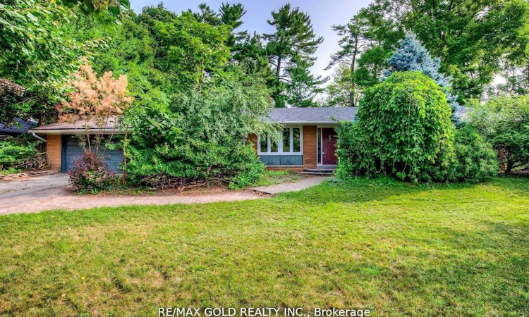 275 Eastcourt Road
