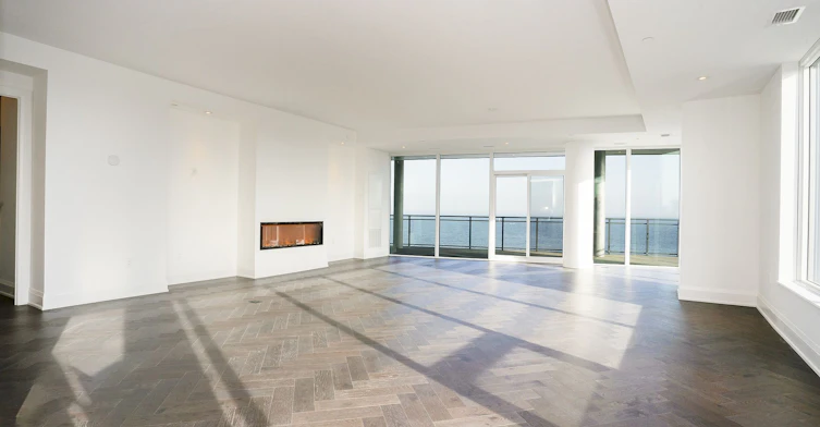 602-55 Port Street E, Mississauga, ON, L5G 4P3 - 7