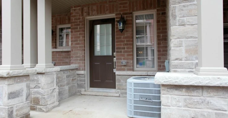 104-1401 Plains Road E, Burlington, ON, L7R 0C2 - 2