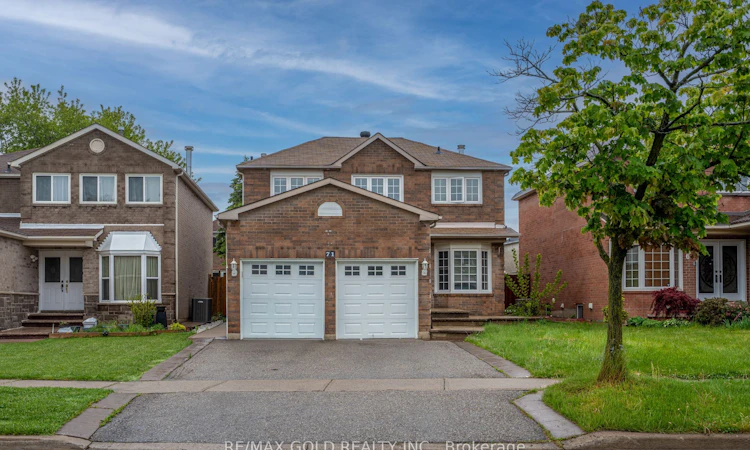 71 Ravenswood Drive
