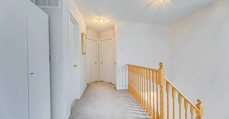 3905 Quiet Creek Drive, Mississauga, ON, L5M 8B5 - 4