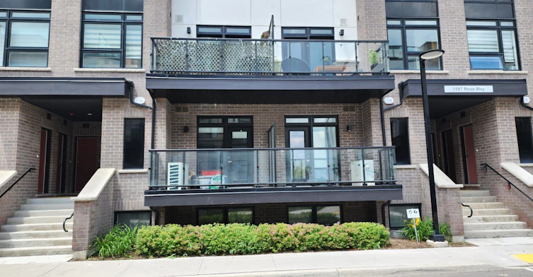 106-1597 Rose Way, Milton, ON, L9E 1N4 - 2