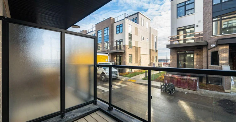 106-1597 Rose Way, Milton, ON, L9E 1N4 - 6