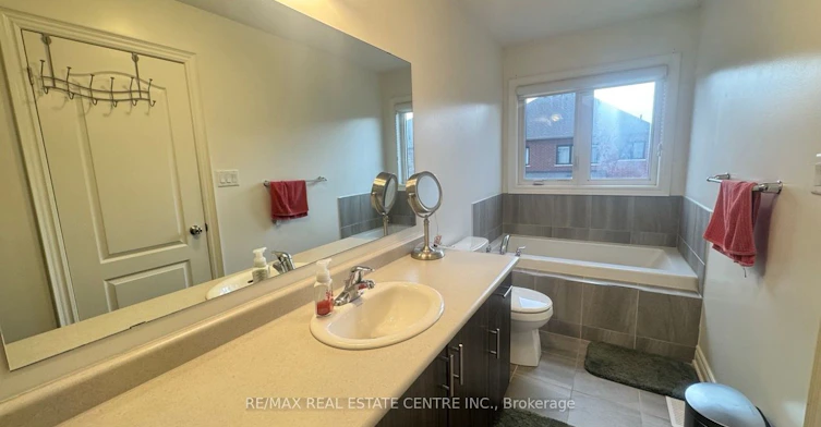 31 Brushwood Drive, Brampton, ON, L6Y 6G6 - 29