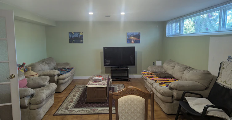 6 Heatherglen Road, Toronto, ON, M9W 4R1 - 4