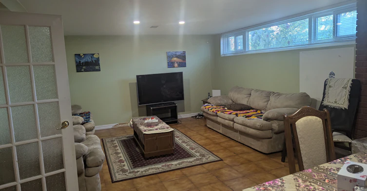 6 Heatherglen Road, Toronto, ON, M9W 4R1 - 2