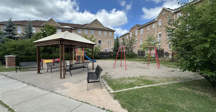 1A & 1B-29 October Place, Brampton, ON, L6Y 0R6 - 16