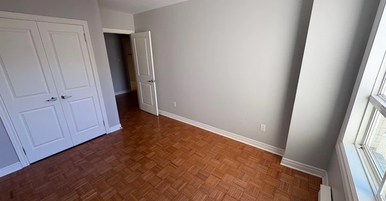 2-341 Lakeshore Road E, Oakville, ON, L6J 1J4 - 9