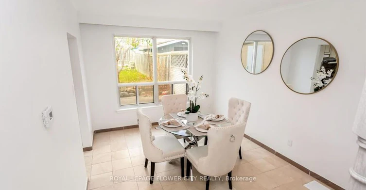 3 Clayhall Crescent, Toronto, ON, M3J 1W5 - 8