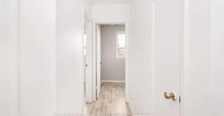 3 Clayhall Crescent, Toronto, ON, M3J 1W5 - 21