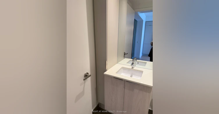 5606-448 Burnhamthorpe Rd Road W, Mississauga, ON, L5B 0R4 - 21