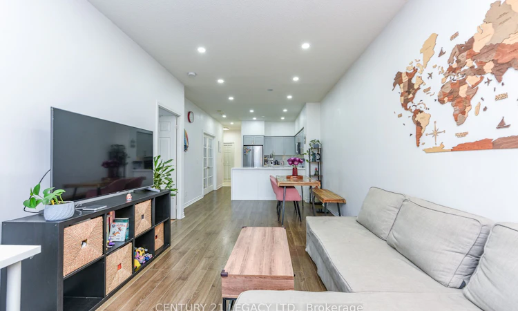 701-388 Prince Of Wales Drive