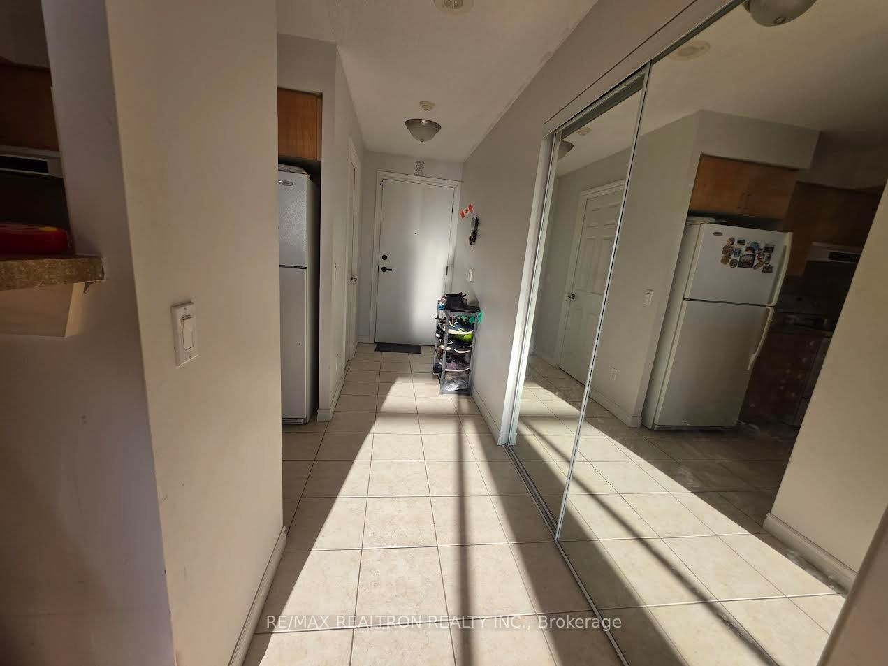 1216-700 Humberwood Boulevard, Toronto, ON, M9W 7J4 - 7