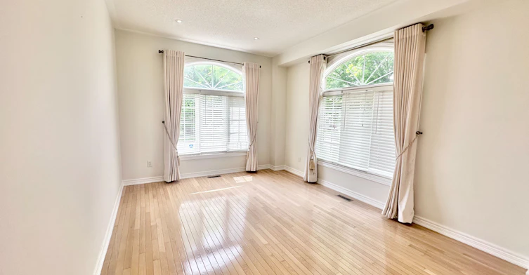 2293 Baronwood Drive, Oakville, ON, L6M 4Z6 - 9