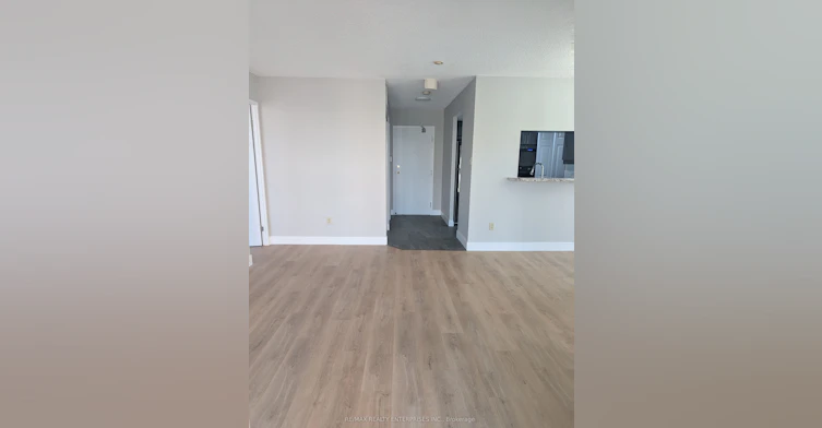 904-265 Enfield Place, Mississauga, ON, L5B 3Y6 - 8